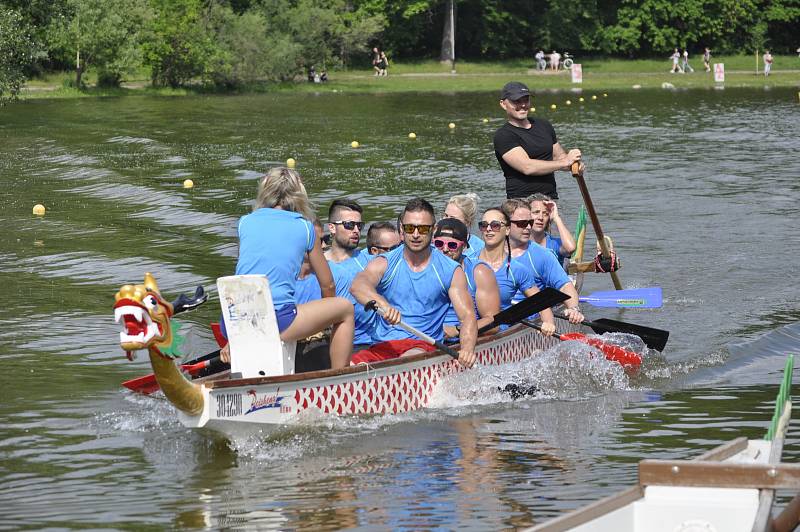 Festival dračích lodí na Laguně v Přerově