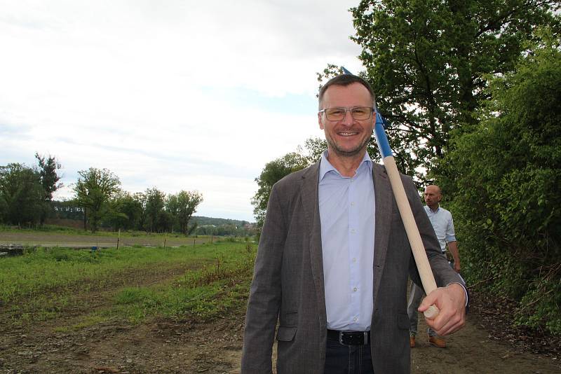 Zahájení další etapy revitalizace řeky Bečvy u Ústí na Hranicku, 20. května 2022