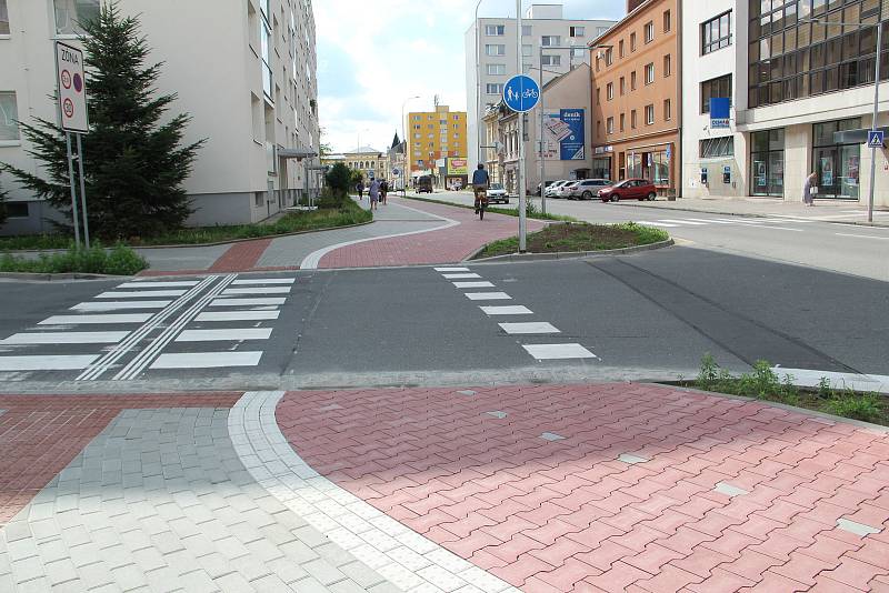 Nová cyklostezka v Palackého ulici v Přerově, 2. srpna 2022