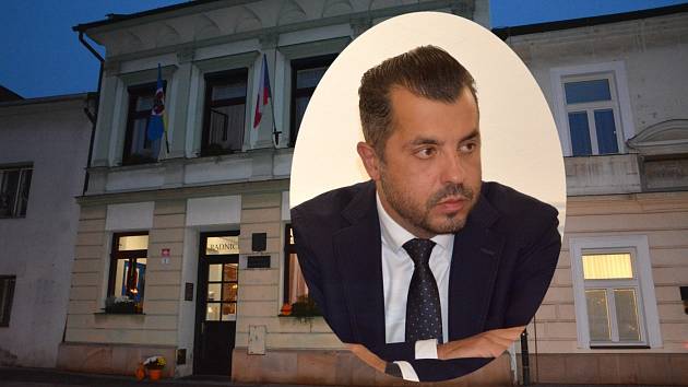 Michal Zácha (ODS) v budově na Masarykově náměstí skončil.