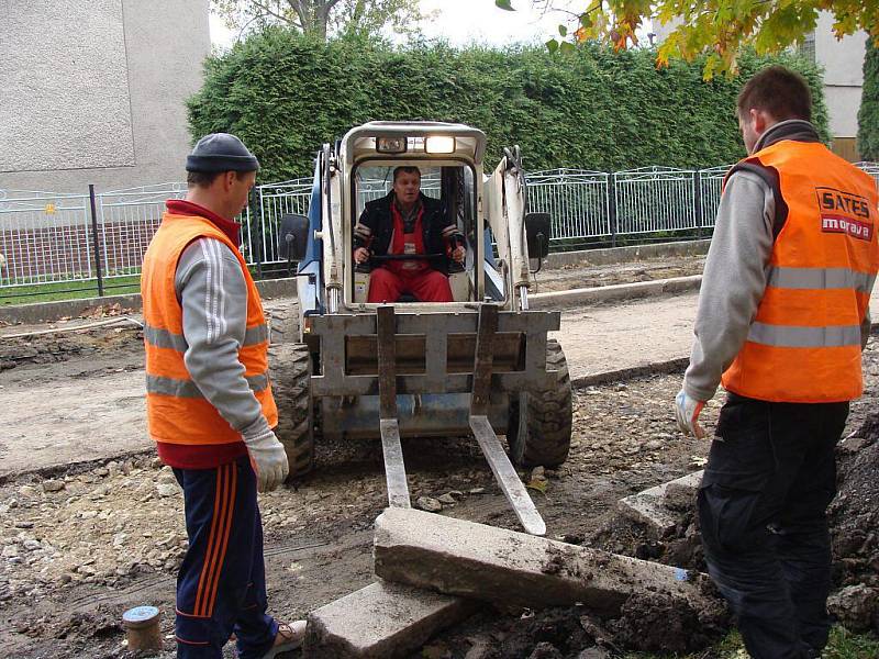 Oprava Lančíkovy ulice u hřibitova v Přerově 