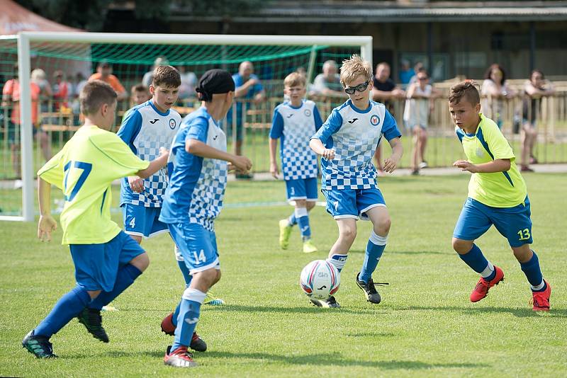 O pohár 1. FC Viktorie Přerov a ZŠ Za mlýnem bojovalo v Přerově 32 elitních družstev starších přípravek z celé republiky.