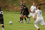 Troubky (v bílém) proti rezervě 1. HFK Olomouc