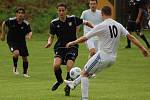 Troubky (v bílém) proti rezervě 1. HFK Olomouc