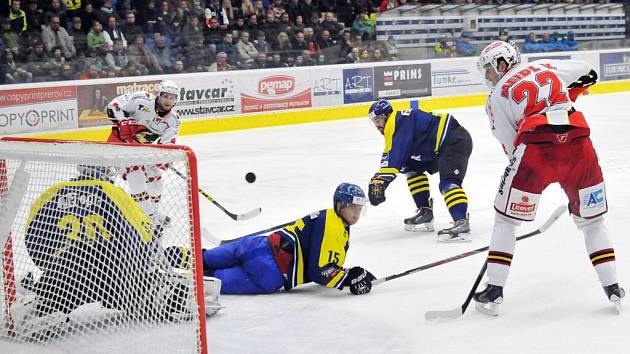 Přerovští Zubři v prvoligovém derby s Prostějovem