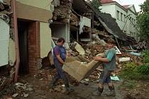 Troubky po ničivé povodni, 12. července 1997
