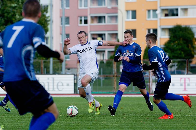 Fotbalisté Přerova (v modrém) proti FC Dubicko (6:0).
