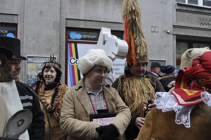 Vodění medvěda a masopustní rej si v sobotu užívali Přerované.