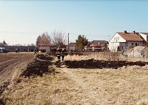 Požáry trávy, keřů, hrabanky v Olomouckém kraji. 26.3.2022