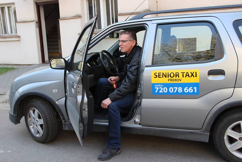 V Přerově začala od pondělí fungovat nová služba - senior taxi.