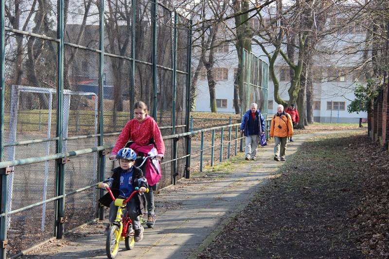 Na turistickou akci přijeli lidé z různých koutů republiky.  