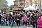 Velikonoční program na náměstí T.G Masaryka v Přerově - děti ze Střediska volného času Atlas a Bios