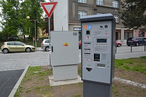Práce na novém parkovišti u Přerovanky finišují.