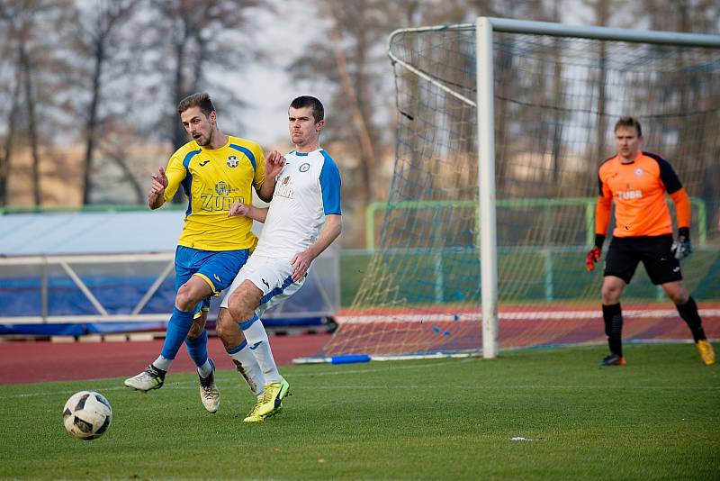 Fotbalové derby mezi domácím Přerovem a Kozlovicemi ovládla 2:1 Viktorka. Foto: Deník/Jan Pořízek