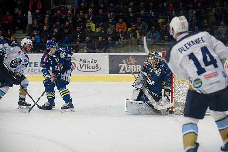 Čtvrté utkání čtvrtfinále play-off hokejové Chance ligy mezi HC Zubr Přerov a Rytíři Kladno