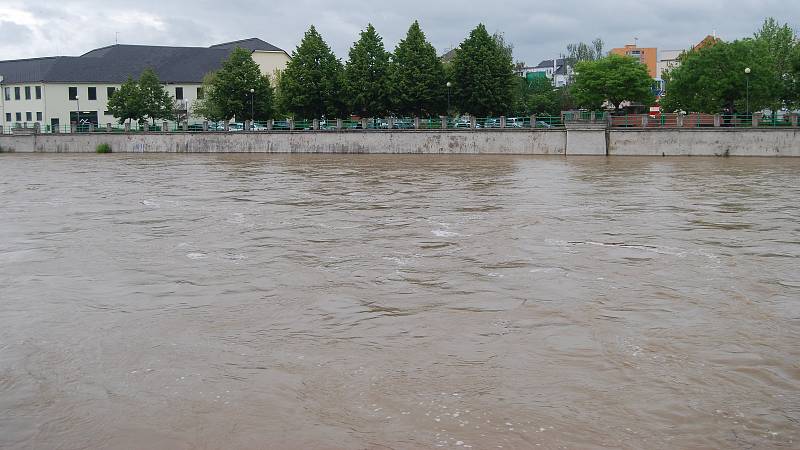 Řeka Bečva v Přerově ve čtvrtek 23.5. 2019 dopoledne