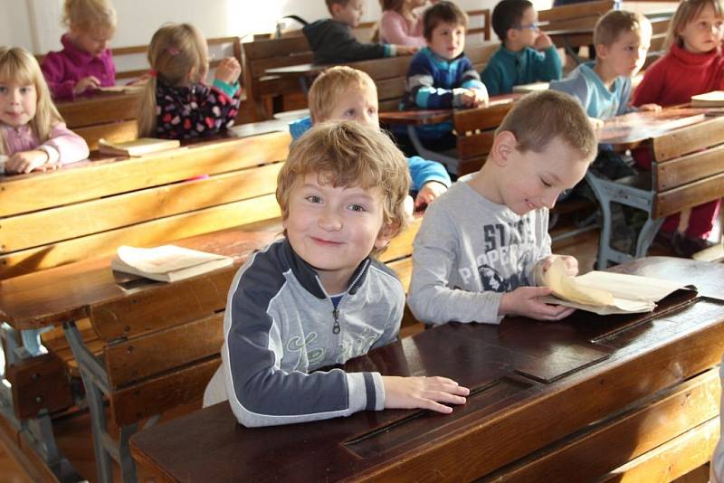 Zábavná historie školství v přerovském Muzeu Komenského