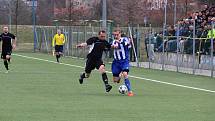 Fotbalisté SK Hranice (v pruhovaném) porazili Kozlovice 1:0.