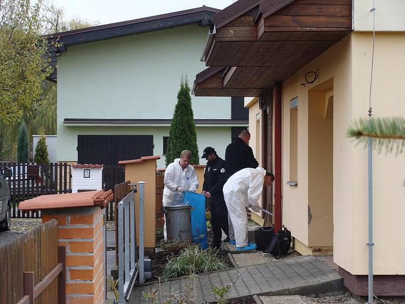 Rodinný dům v ulici U Žebračky, kde bydleli zavraždění manželé