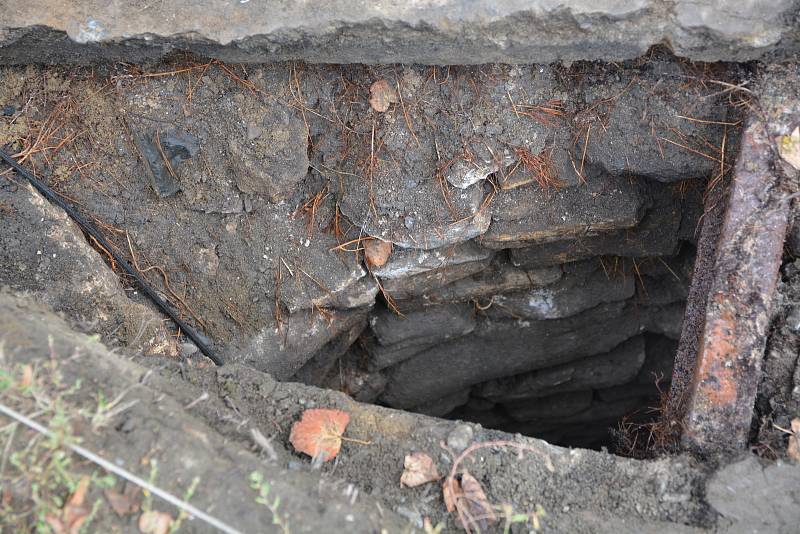 2019 - odkrytí historické studny na Horním náměstí v Přerově