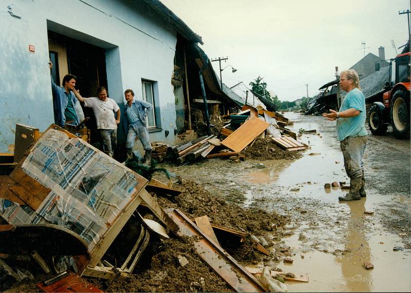 Troubky ulice Loučky III. 12.7.1997