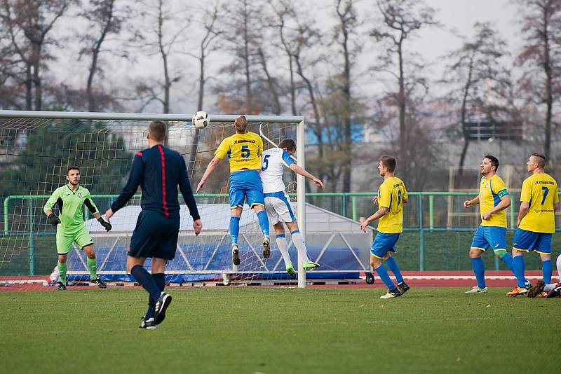 Fotbalové derby mezi domácím Přerovem a Kozlovicemi ovládla 2:1 Viktorka. Foto: Deník/Jan Pořízek