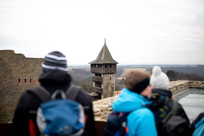 44. ročník novoročního výstupu na hrad Helfštýn. 8. ledna 2022.