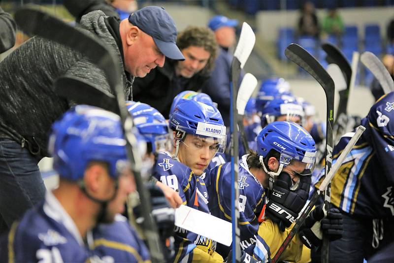 V hokejové Chance lize Kladno (v modrém) přehrálo Přerov