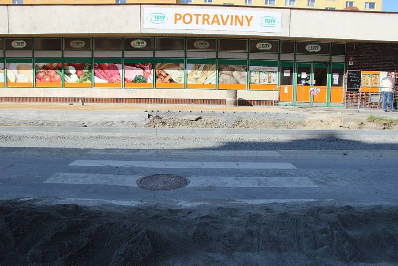 Stavební práce na rozšiřování Palackého ulice v Přerově
