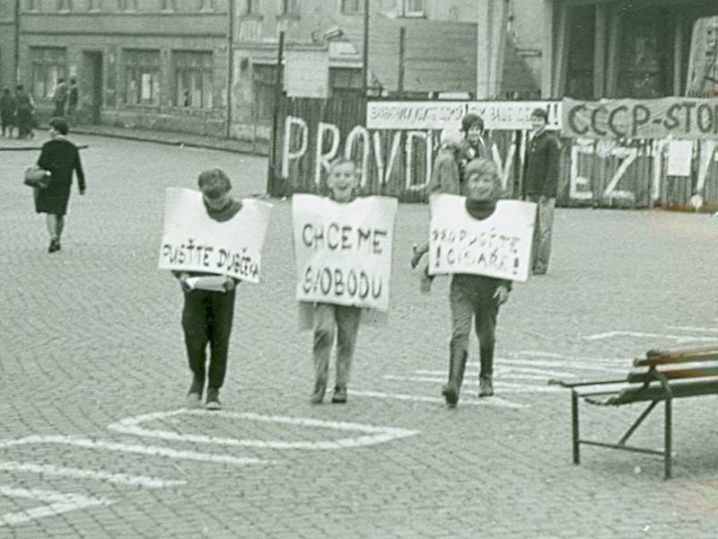 Obyvatelé Přerova dávali svůj nesouhlas s obsazením země jasně najevo.  