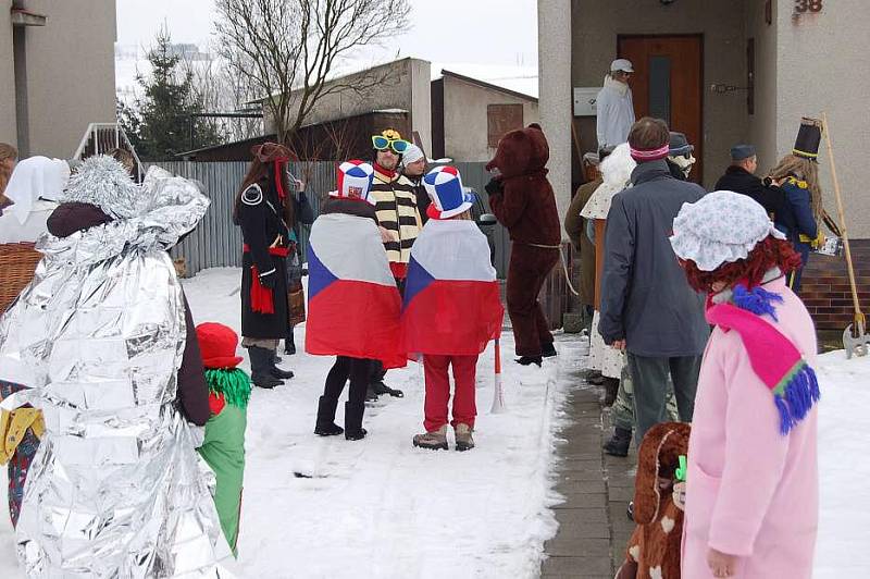 Vodění medvěda v Tučíně