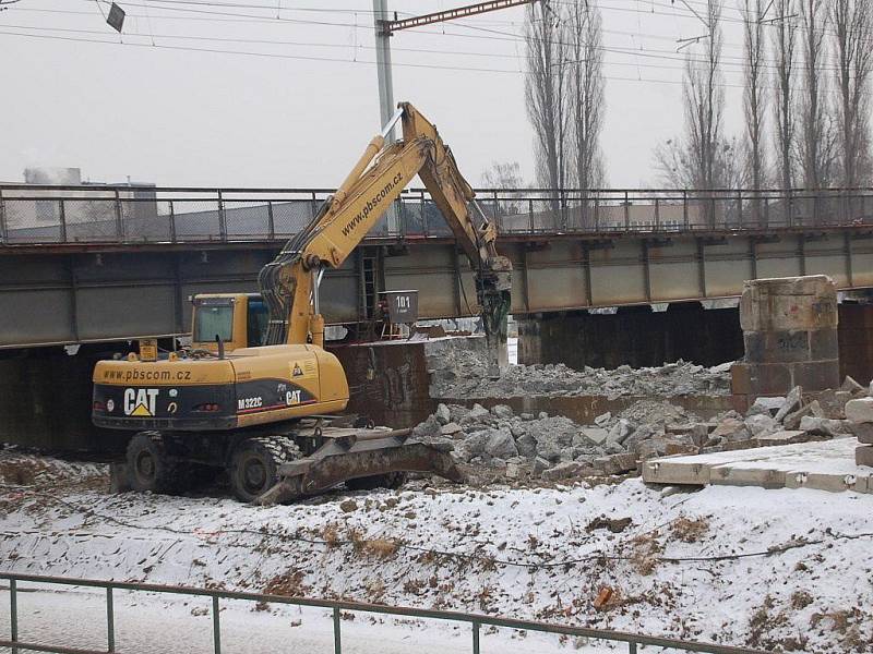 Rekonstrukce železničního mostu přes řeku Bečvu v Přerově