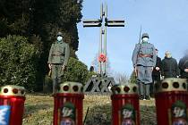 Nový kříž na městském hřibově v Lipníku nad Bečvou připomíná oběti ze zdejších lazaretů z období Velké války