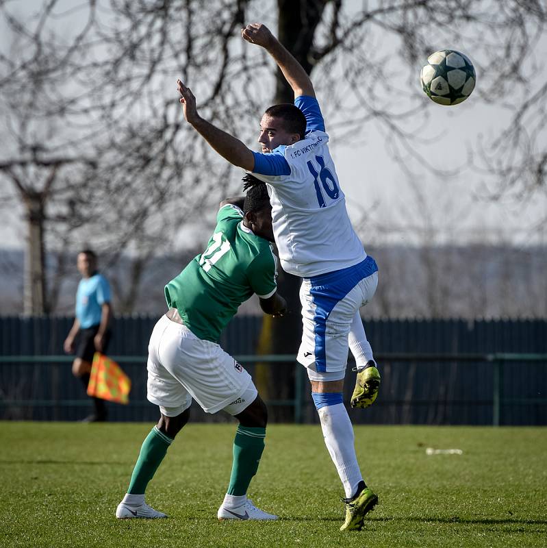 Fotbalový zápas, divize: Heřmanice – Přerov, 30. března 2019 v Ostravě.