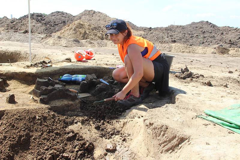 Archeologové odkryli v Předmostí i druhou kostru - muže ze starší doby bronzové