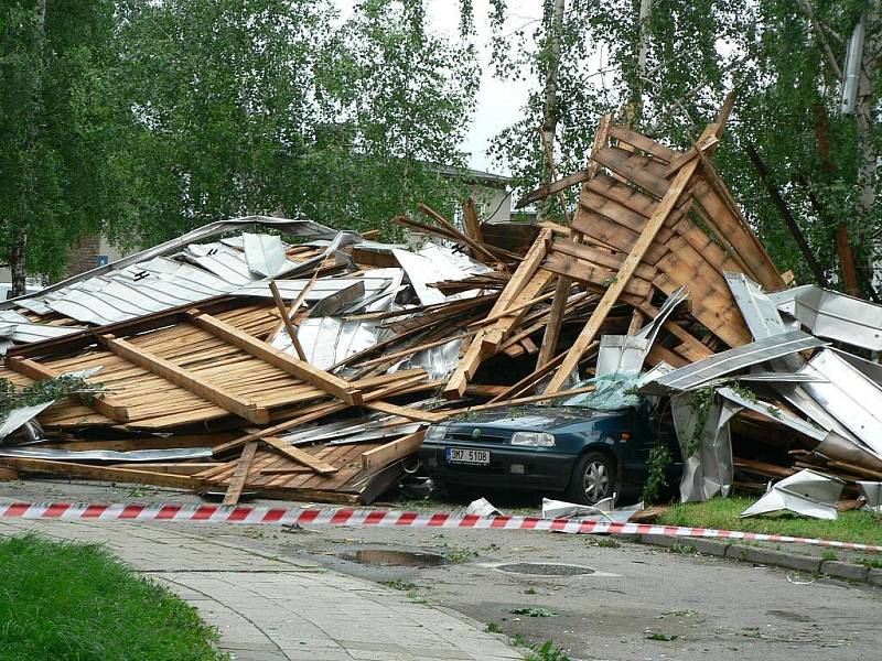 Nedělní následky noční vichřice v Kojetíně