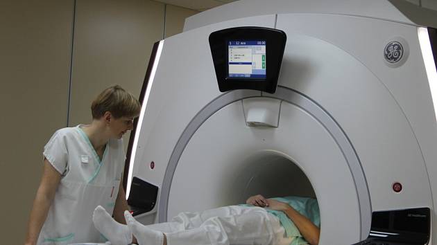 V přerovské nemocnici se v úterý slavnostně otevřel nový pavilon magnetické rezonance.