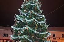 Vánoční strom v Přerově.