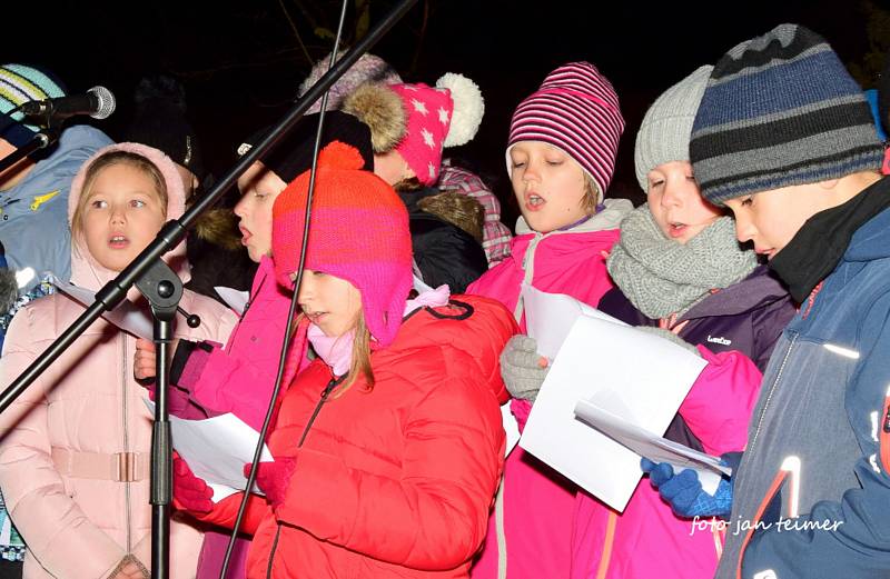 Česko zpívá koledy v Brodku u Přerova 2019