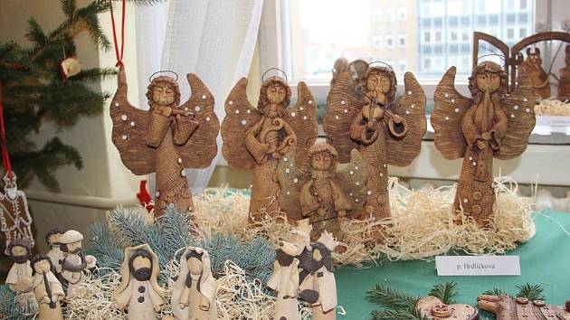 Městský dům v Přerově v pondělí otevřel výstavu vánočních lidových řemesel.