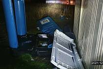 Mobilní toaletu u Galerie Přerov poničil na Silvestra ve večerních hodinách výbuch