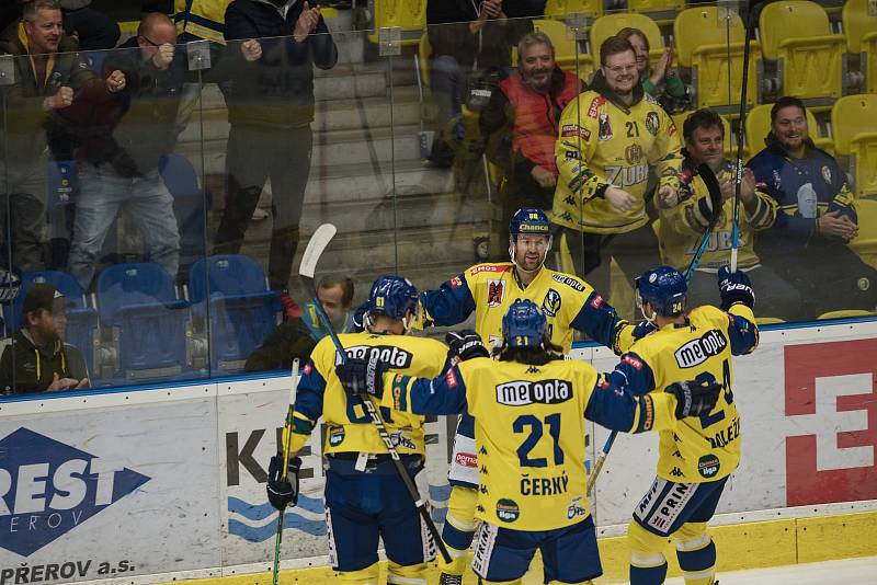 Utkání 2. kola hokejové Chance ligy mezi HC Zubr Přerov a SK Horácká Slavia Třebíč (5:2).