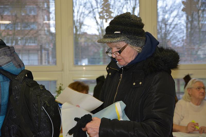 Prezidentské volby 2018 - první kolo. Takto se volilo v okrscích v budově  Základní školy Trávník, na Střední škole gastronomie a služeb a v budově Vysoké školy logistiky v Přerově.