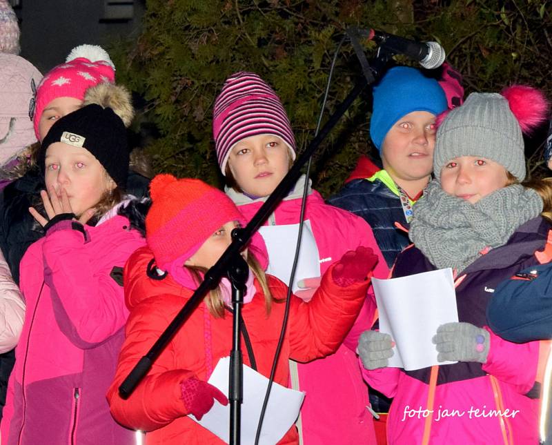 Česko zpívá koledy v Brodku u Přerova 2019