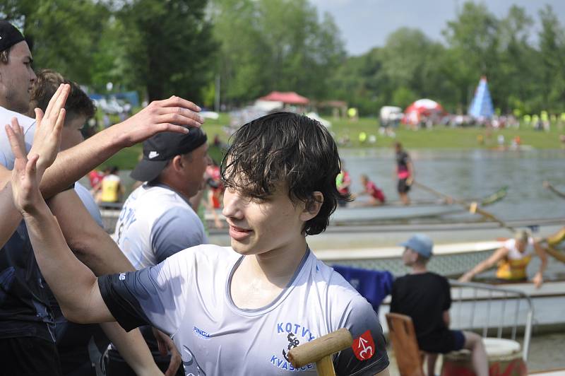 Festival dračích lodí na Laguně v Přerově