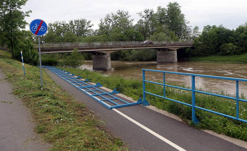 Rozvodněná Bečva - 23. 5. 2019 - Osek nad Bečvou