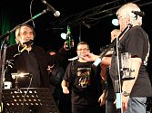 Přerovská kapela Šediváci slavila v sobotu 1. listopadu v klubu Teplo