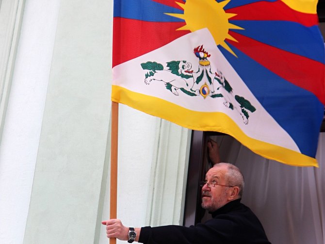 Vlajka pro Tibet v Přerově. Ilustrační foto