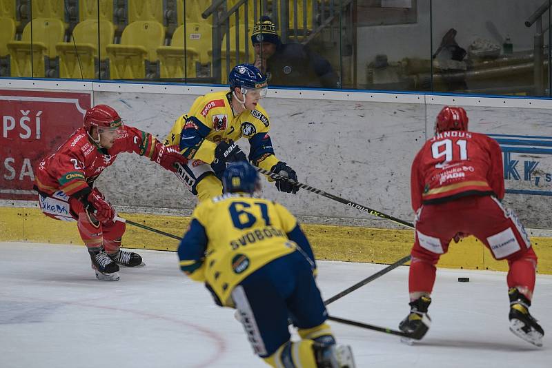 Hokejové derby mezi HC Zubr Přerov a LHK Jestřábi Prostějov 30. listopadu 2022 v Přerově.