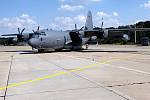 Lockheed C-130 Hercules na letišti v Bochoři